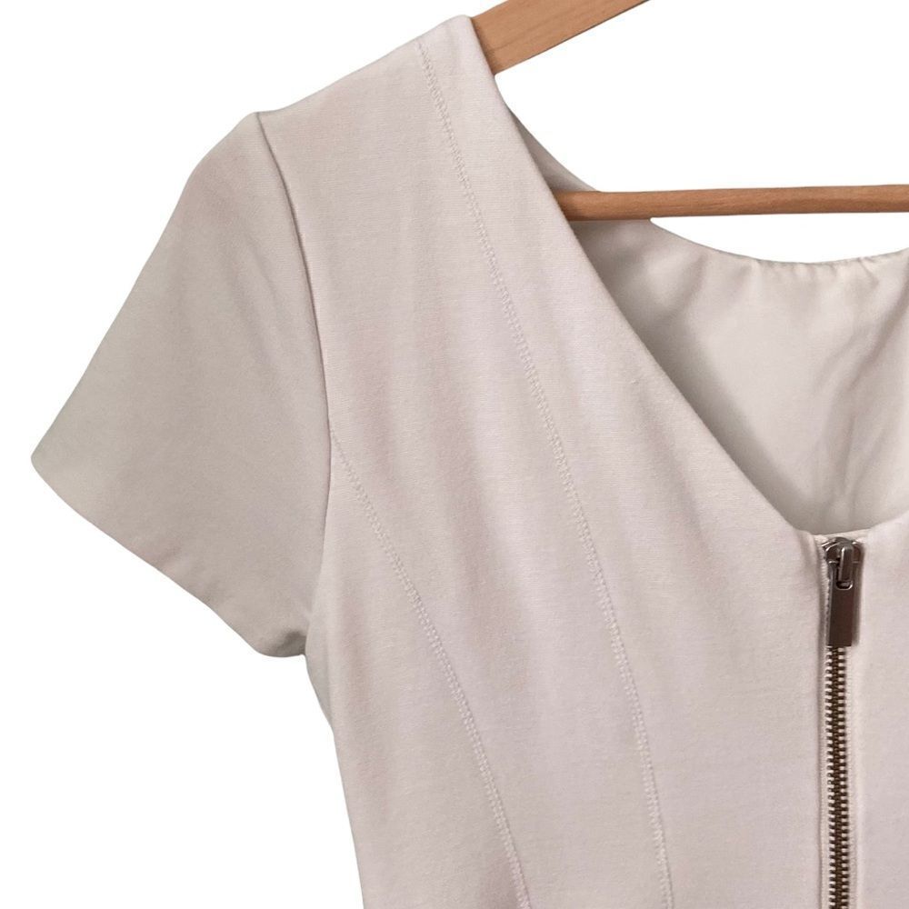 Banana Republic White Round neck Mini Dress in Size 2P - Picture 6 of 13